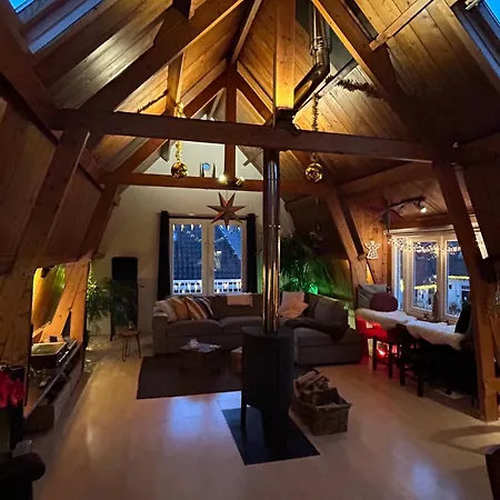 Apartamento Ruim Met Terras Rustig Gelegen, Centrum *