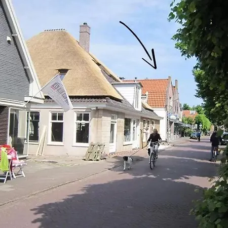 Ruim Met Terras Rustig Gelegen, Centrum