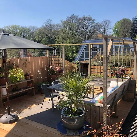 Ruim Met Terras Rustig Gelegen, Centrum Apartmán Bergen