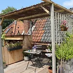 Ruim Met Terras Rustig Gelegen, Centrum * Bergen