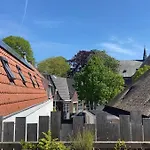 Ruim Met Terras Rustig Gelegen, Centrum *