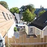 Ruim Met Terras Rustig Gelegen, Centrum Bergen