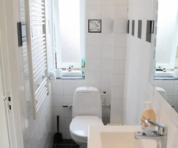 דירה Ruim Met Terras Rustig Gelegen, Centrum *