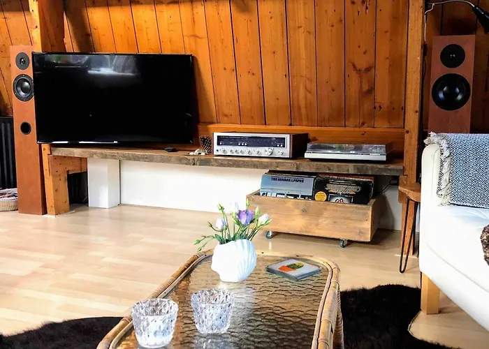 דירה Ruim Met Terras Rustig Gelegen, Centrum *