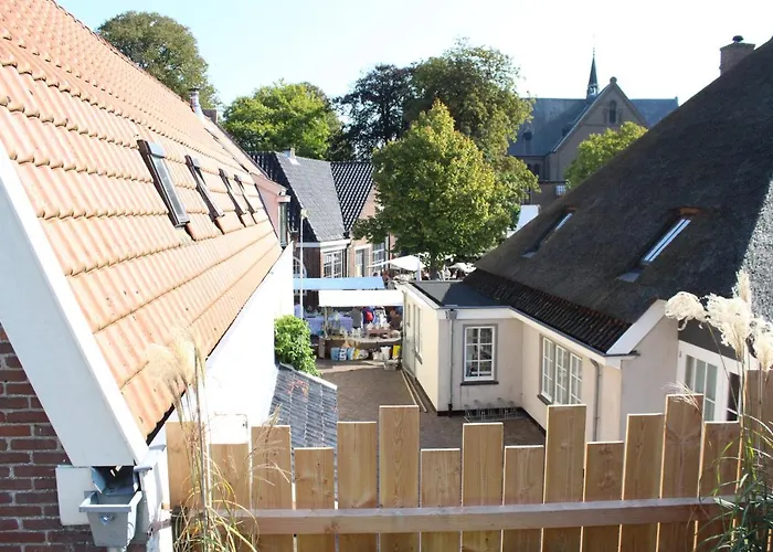 Ruim Met Terras Rustig Gelegen, Centrum ברחן